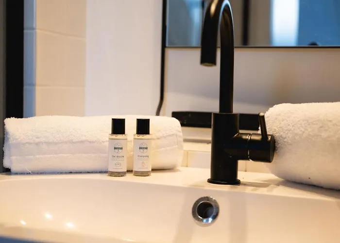 Le Centaure - 2 Bedrooms For 4 People *